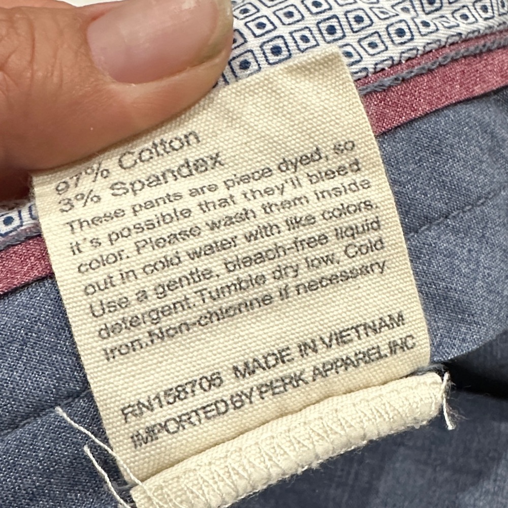 Men's Flat-Front Cotton Shorts in Brown - Picture 4 of 4